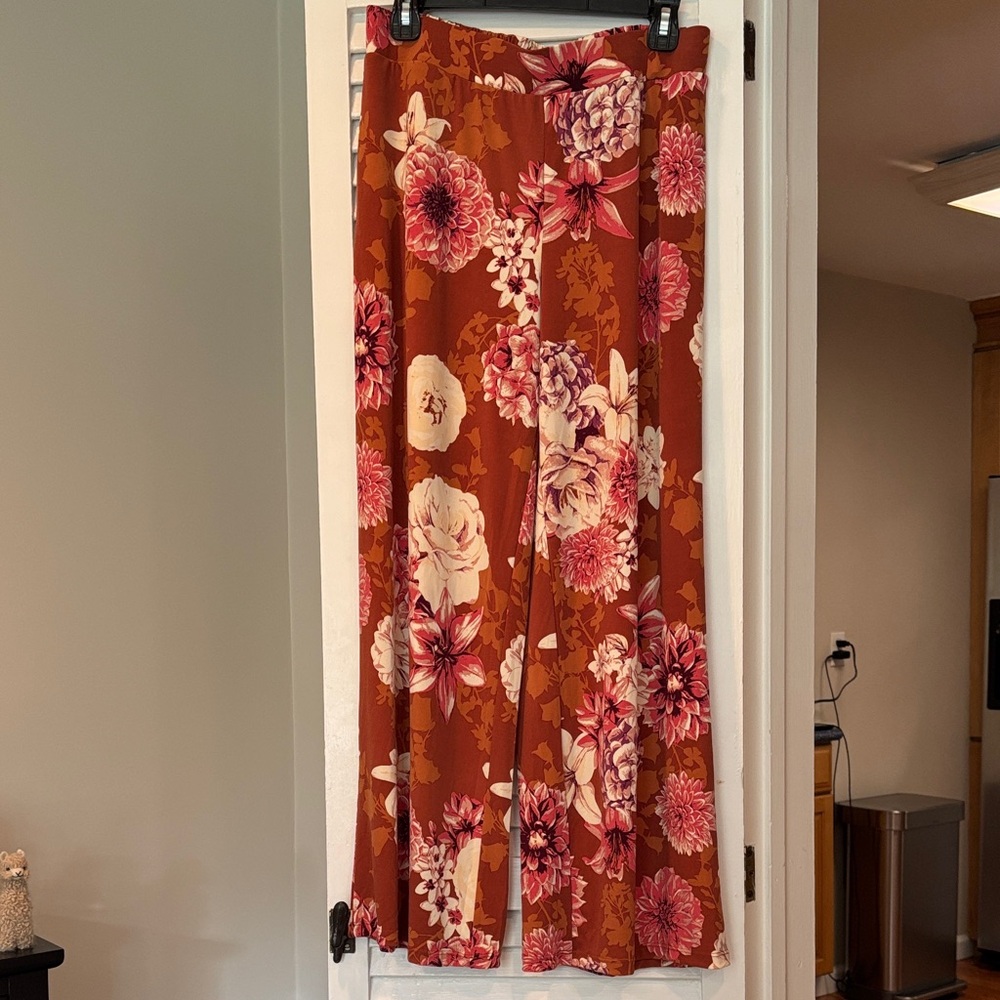 NWOT Floral Wide-Leg Pants in Warm Tones